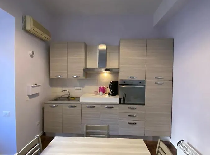 Bed & Breakfast Archivio Storico Centro 3*